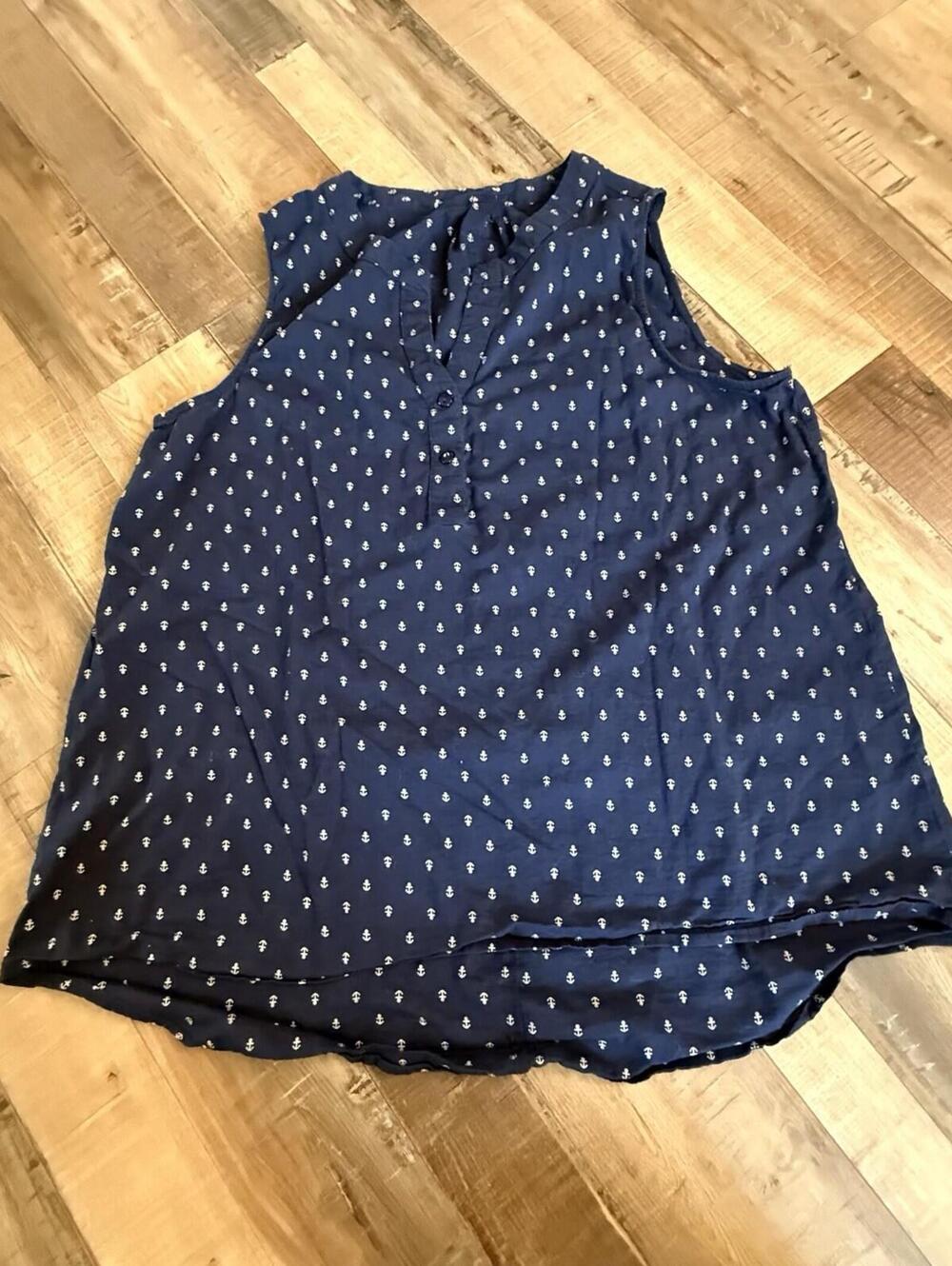 Eden & Olivia anchor Navy Blue sleeveless top Size L